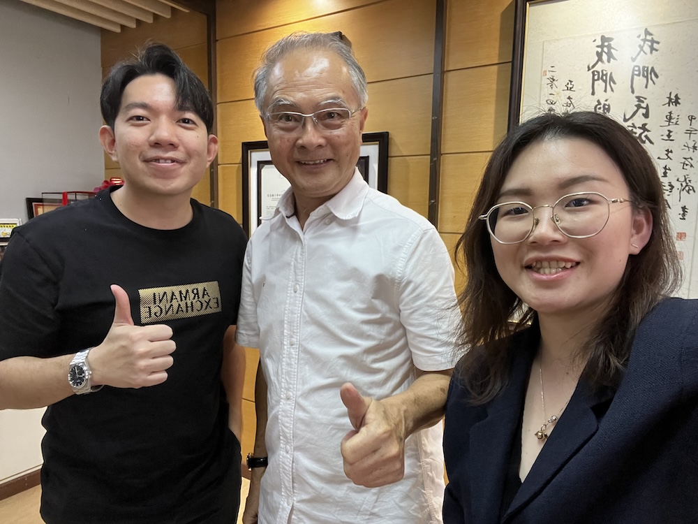 Client Meeting — Thumbs Up
